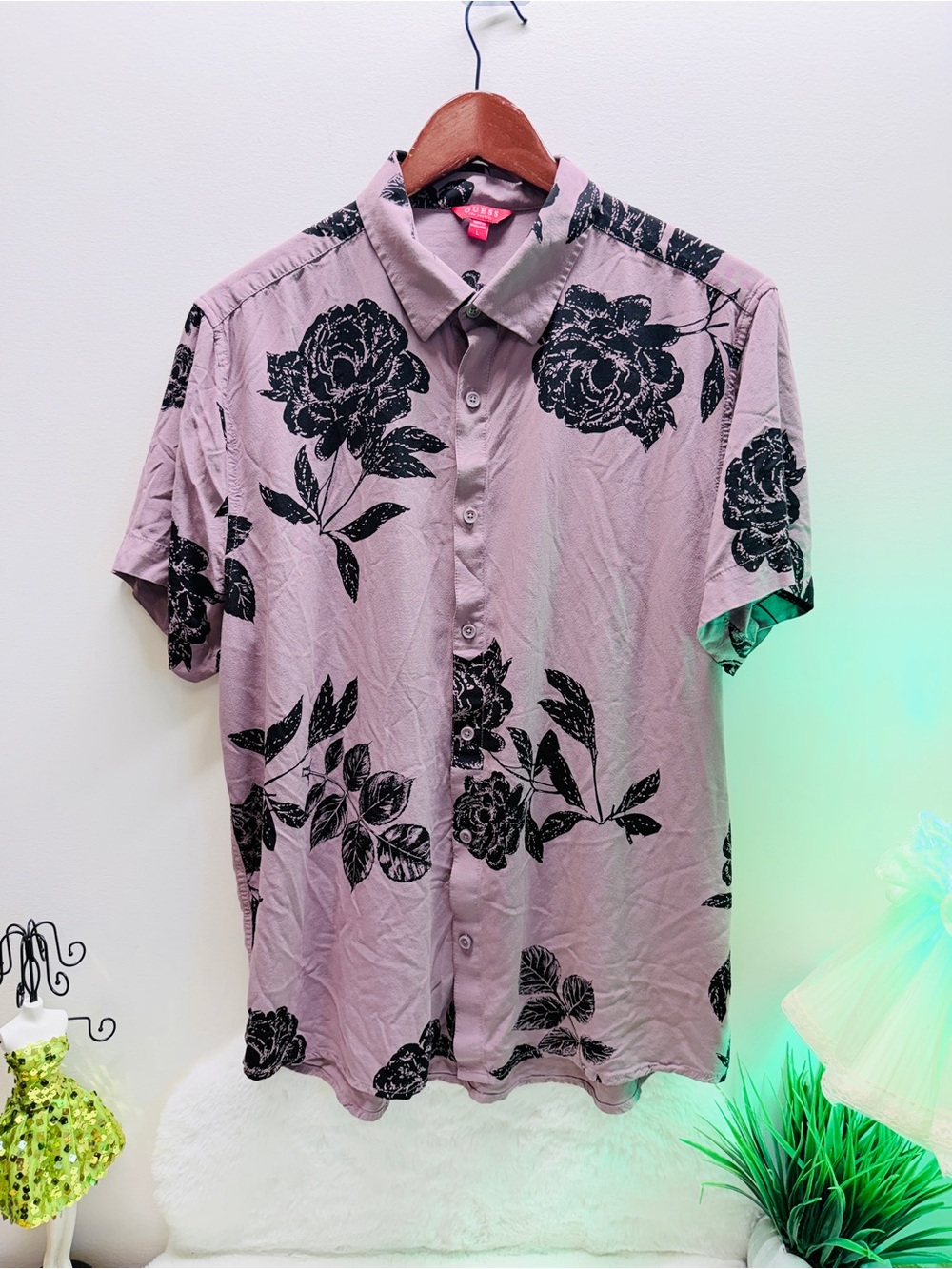 Guess Mauve Floral Short-Sleeve Button-Down Shirt